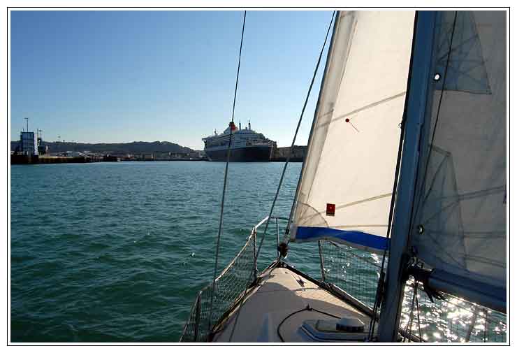 Soleil Noir faisant route vers la darse transatlantique