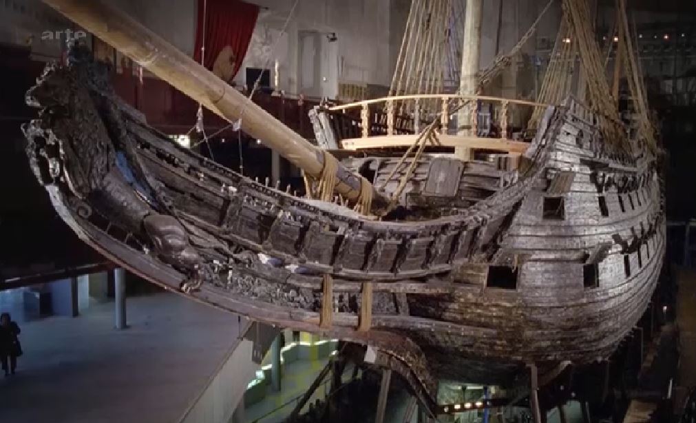 Le Vasa à l'abri dans son musée de l'ile de Djurgarden à Stockholm